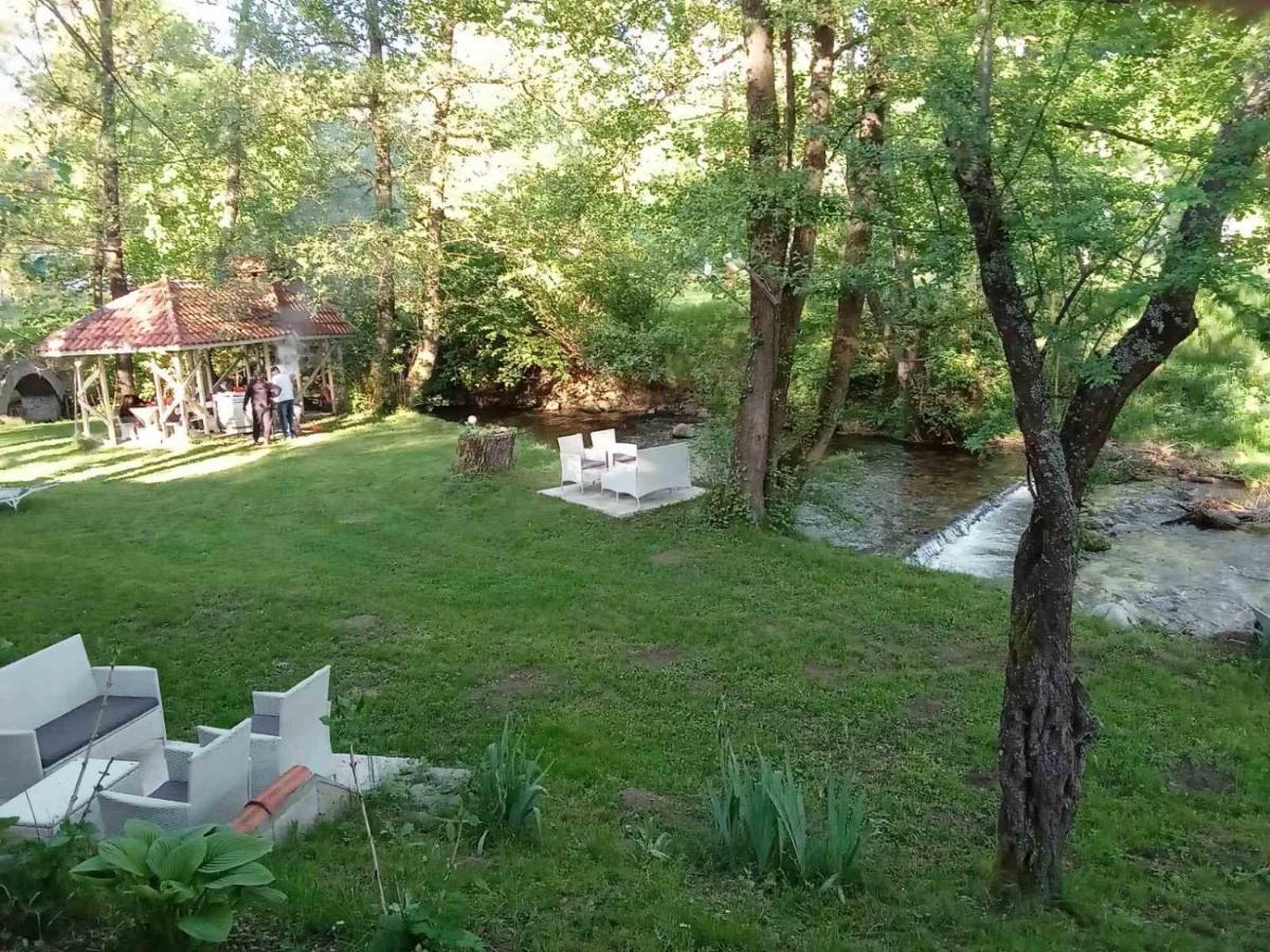 Hotel Paradise Place Kałofer Zewnętrze zdjęcie