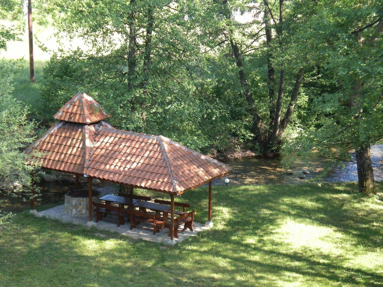 Hotel Paradise Place Kałofer Zewnętrze zdjęcie