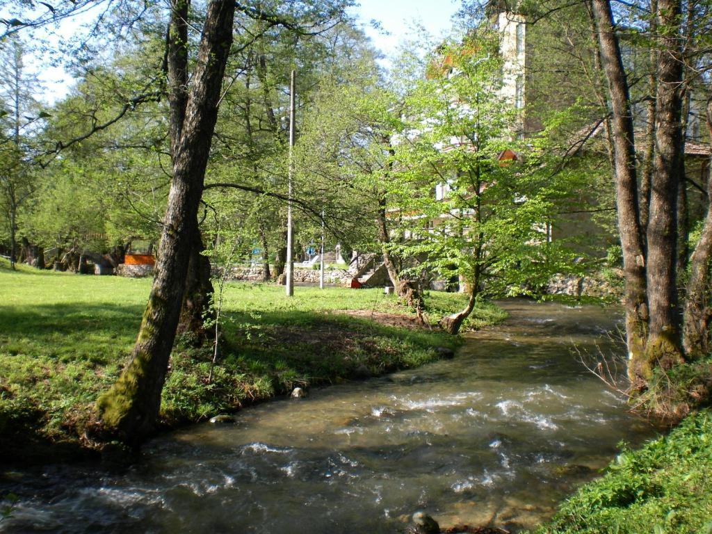 Hotel Paradise Place Kałofer Zewnętrze zdjęcie