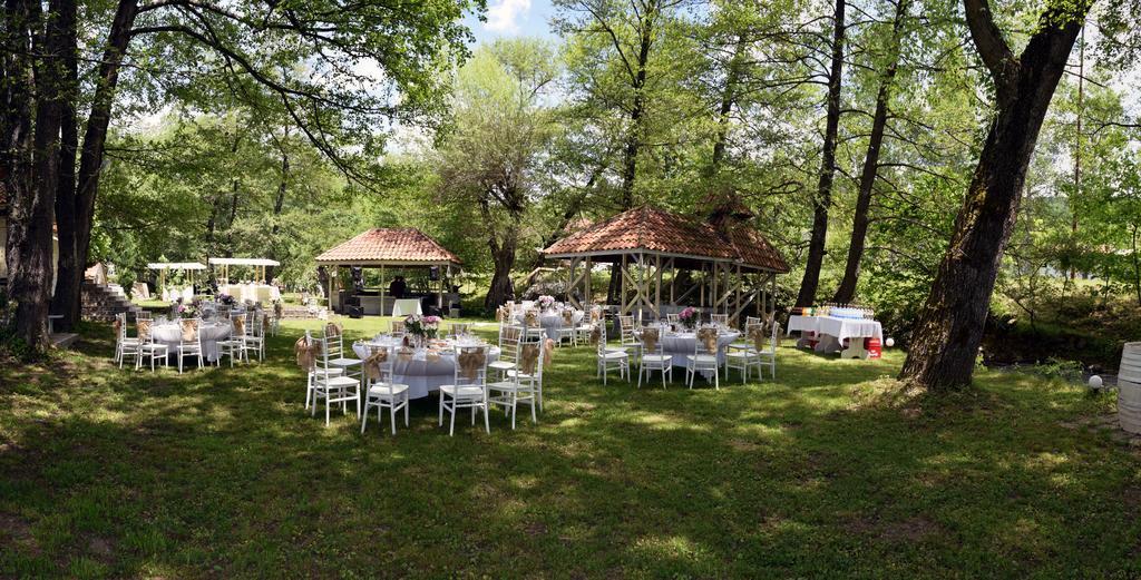 Hotel Paradise Place Kałofer Zewnętrze zdjęcie